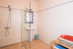 ba&ntilde;o